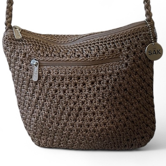 The Sak Handbags - The Sak Espresso Woven Crossbody Bag NWOT. Daily, neutral bag, versatile.